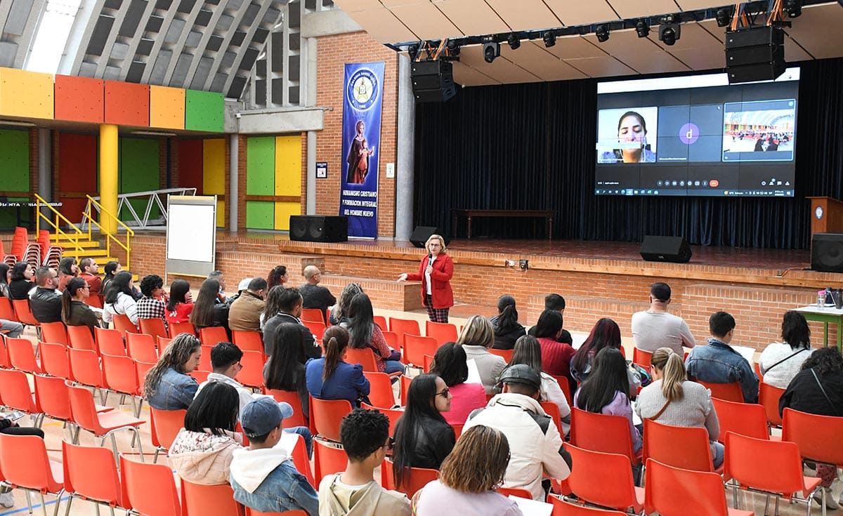 Presentación de Articulación SENA y CUN