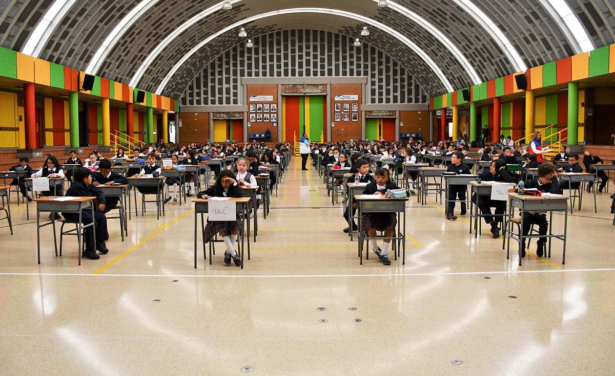 Estudiantes de Grado Cuarto presentaron las baterías externas de inglés con la Empresa Teaching Training and Testing Services