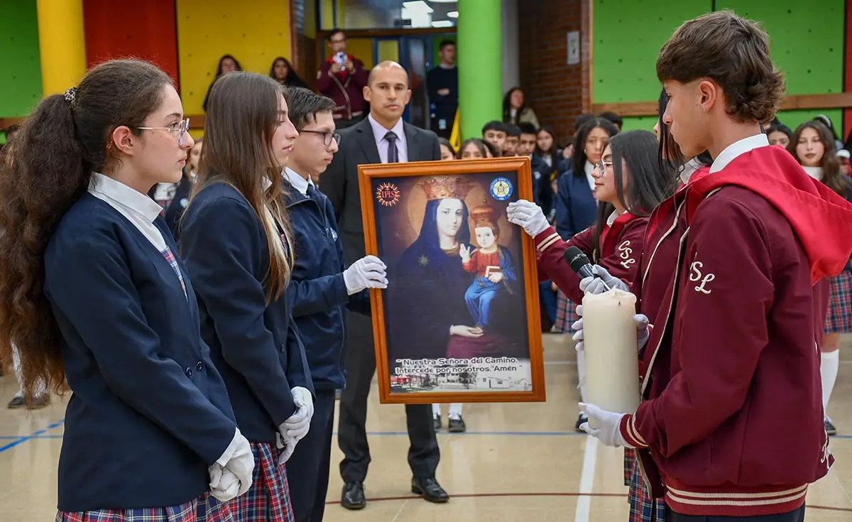 Entrega de Símbolos 2024 (Promoción IGNERIUM 2024 – Promoción AETERNUM 2025)