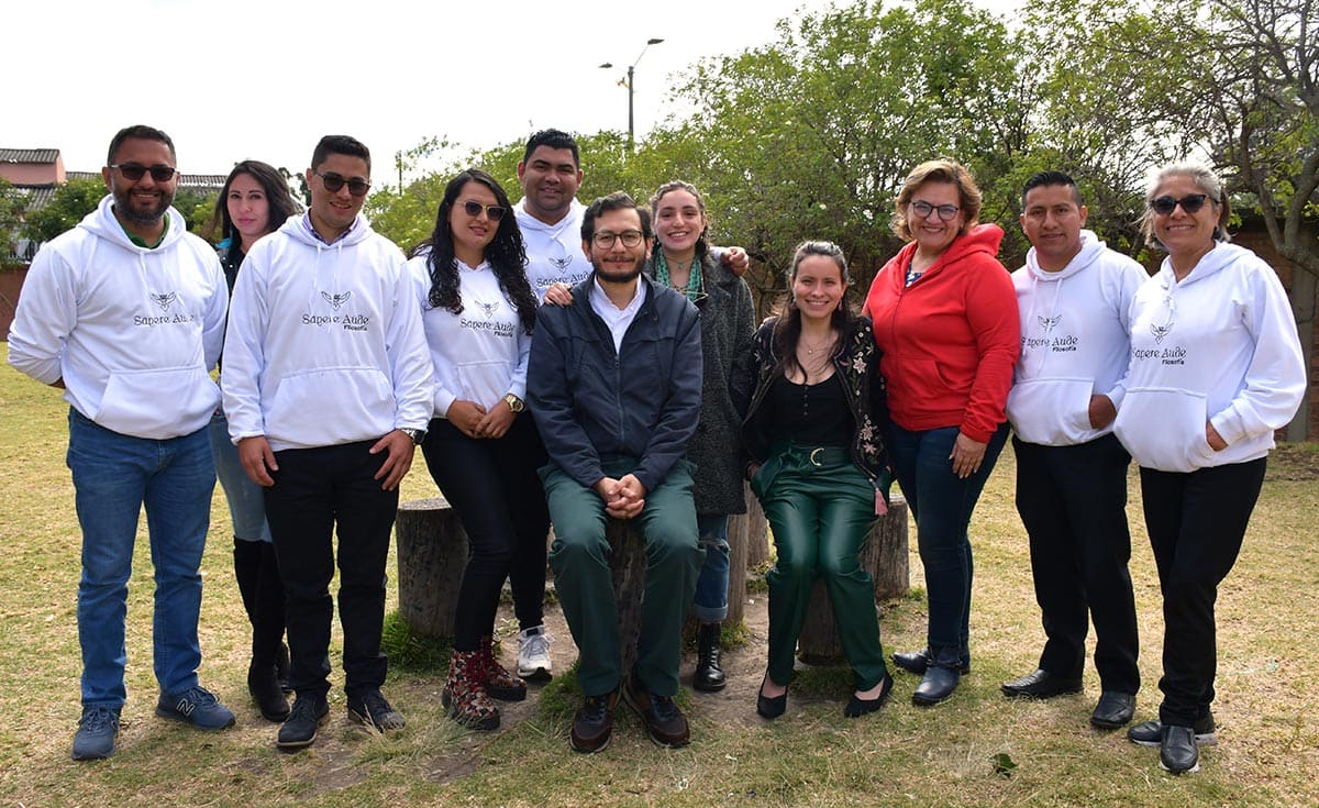 Formación Compañeros Apostólico Semana por la Paz 2023. Conversatorio «Una rica tradición de estudios sobre la violencia colombiana»