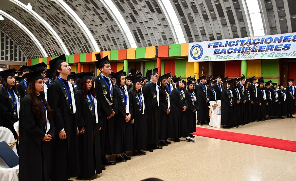 Proclamación Bachilleres Promoción DICORUSS 2023