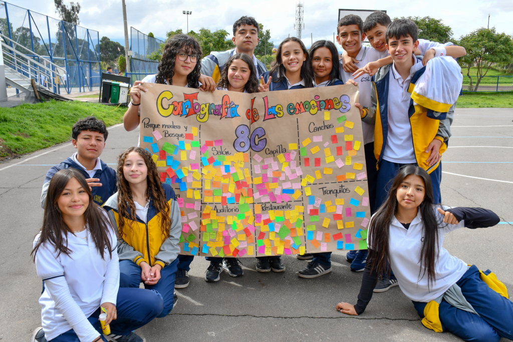 Primer Día Especial del Año: Estudiantes de los grados 3°, 4° y 8° participaron en el Seminario PXP y Lúdicas