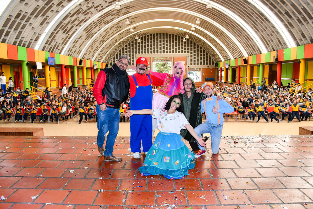 Segundo día de las Fiestas Santa Luisa, un viaje de emociones, arte y alegría