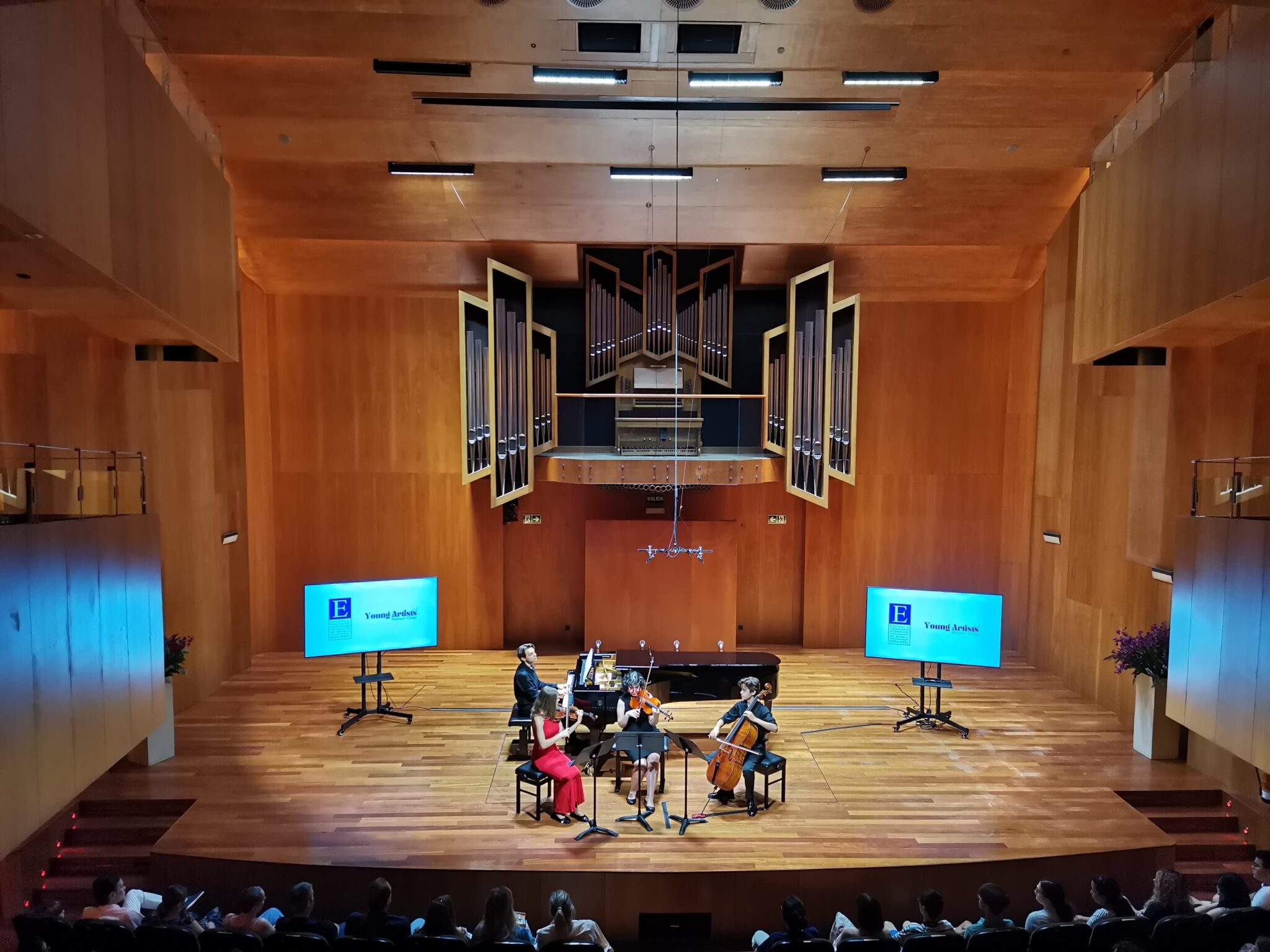 Talento Santa Luisa, Bélgica Trujillo brilló en el Summer Camp de Jóvenes Artistas en Madrid