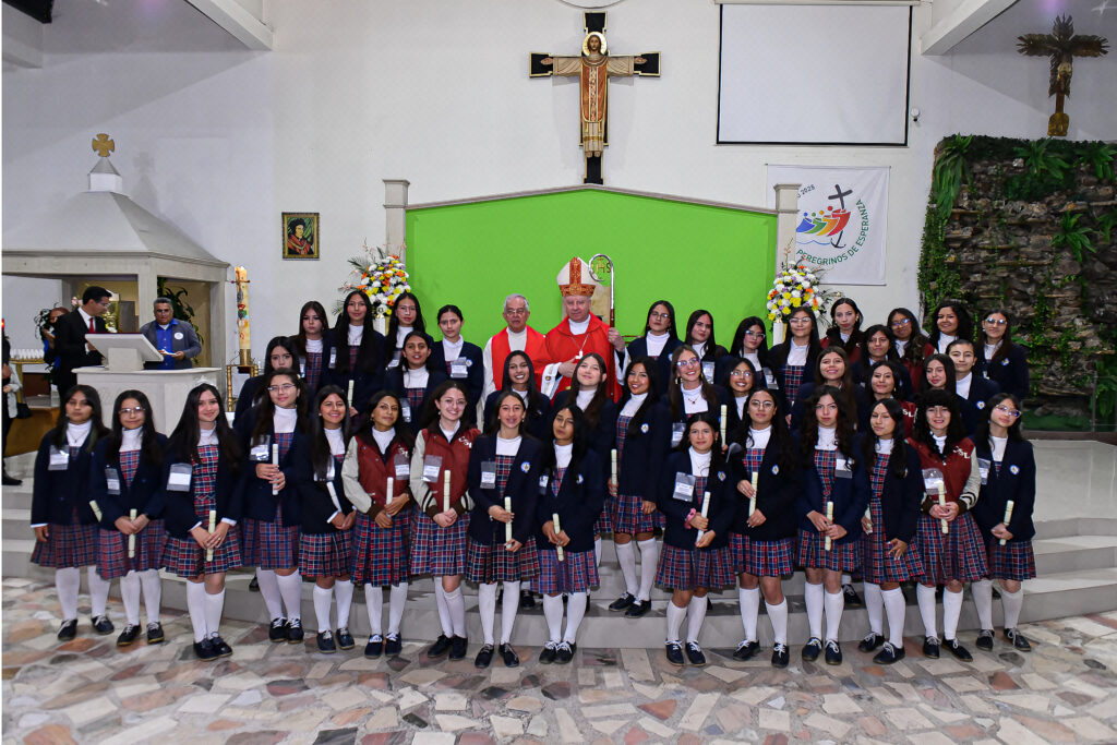 Celebración Sacramento de la Confirmación 2025