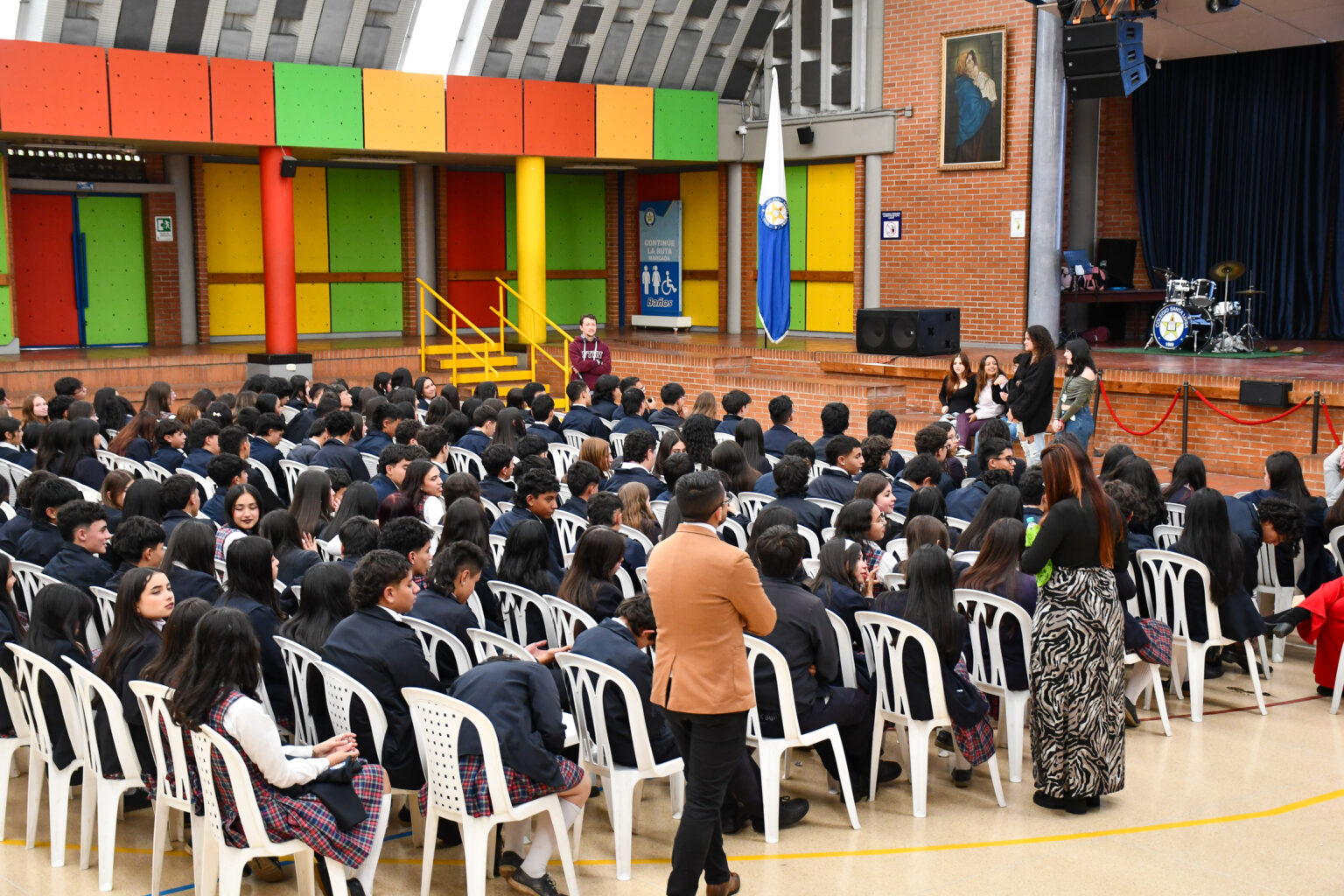 Convenio entre el Colegio Santa Luisa y la Fundación Tomás Rueda Vargas abre puertas a becas universitarias