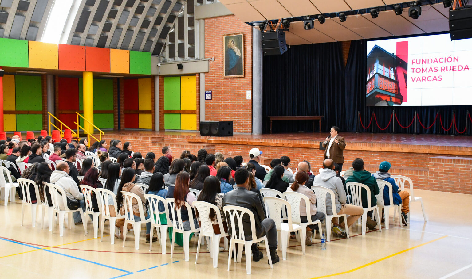 Maestros acompañarán el proceso de los estudiantes en el marco del convenio con la Fundación Tomás Rueda Vargas
