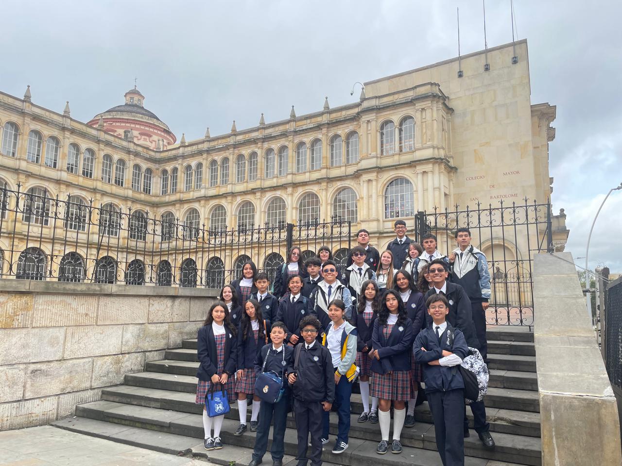 ¡Orgullo Santa Luisa en las Olimpiadas de Ciencias!