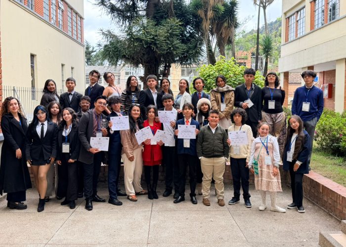 Nuestra institución participó en la décima séptima edición del modelo SBLMMUN XVII