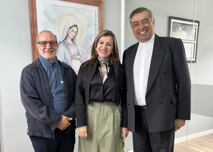 Visita Económica al Colegio Santa Luisa