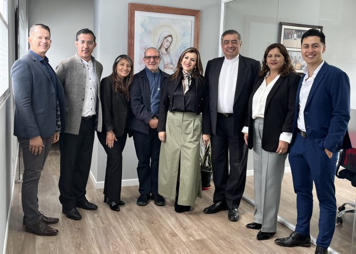Visita Económica al Colegio Santa Luisa