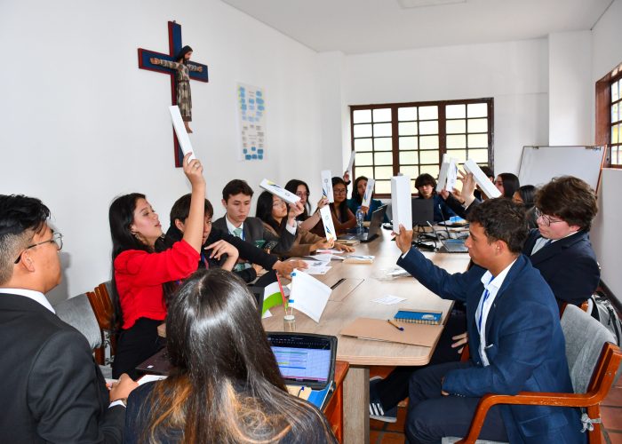 CSLMUN XIV: Escuchar, debatir y construir paz desde la escuela