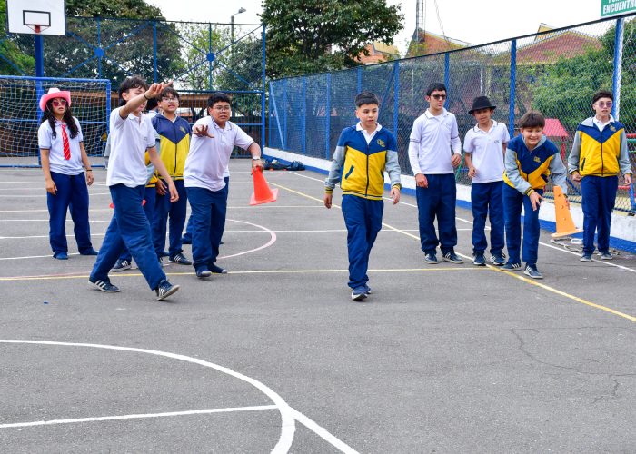 Ciudadanos Creativos para una Cultura de Paz y Lúdicas 2°, 7° y 9°