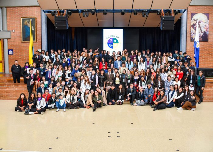 CSLMUN XIV: Escuchar, debatir y construir paz desde la escuela