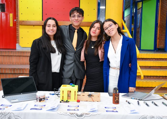 Sustentación Proyectos Énfasis Promoción AETERNUM 2025