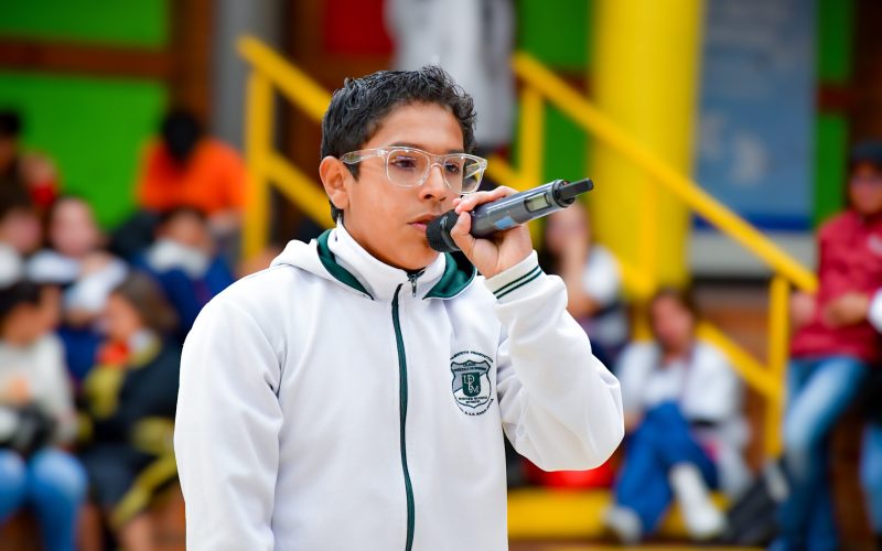 Festival EIET - CUPE Retro: viviendo las épocas, celebrando el talento