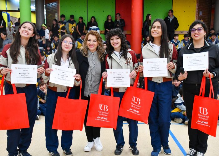 Izada de Bandera: Conmemoración de la diversidad étnica y cultural en Colombia
