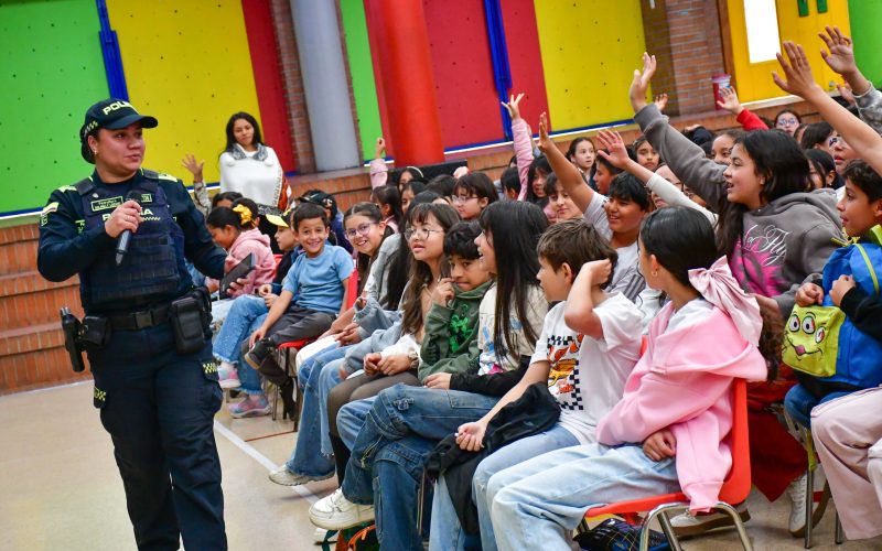 Polcoman llevó un mensaje de convivencia y prevención a nuestros estudiantes de Ciclo III