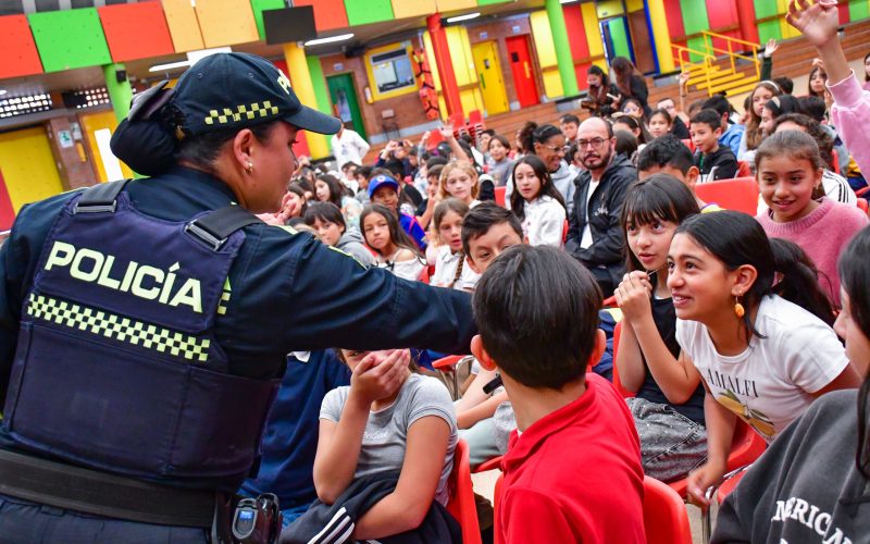 Polcoman llevó un mensaje de convivencia y prevención a nuestros estudiantes de Ciclo III