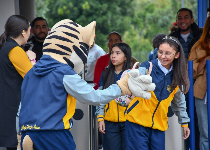 Bienvenida a los nuevos estudiantes