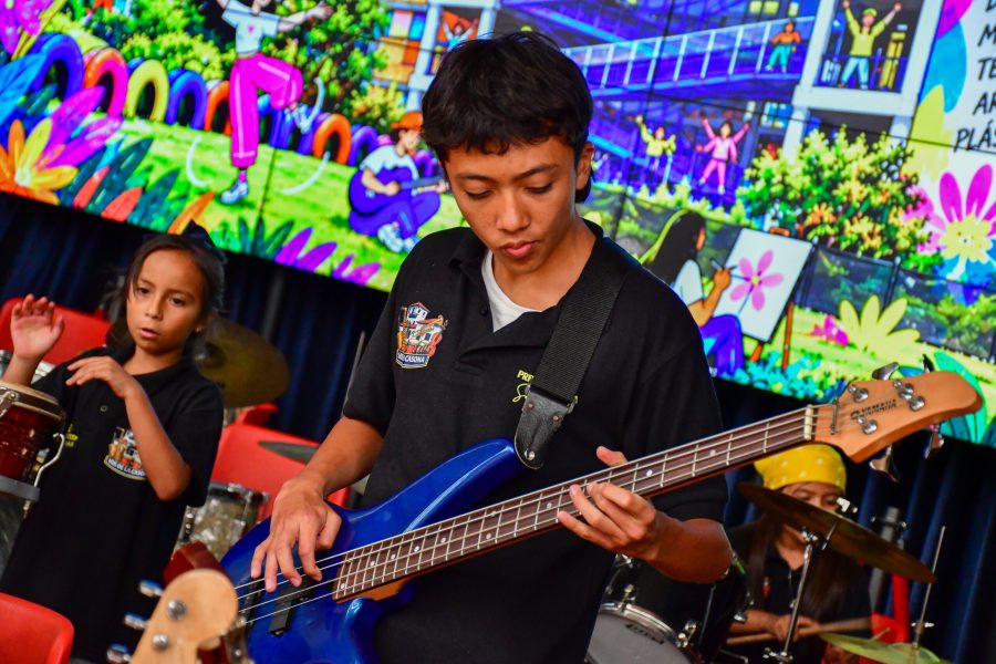 Música, creatividad y expresión en el tercer día de la Semana del Arte CSL