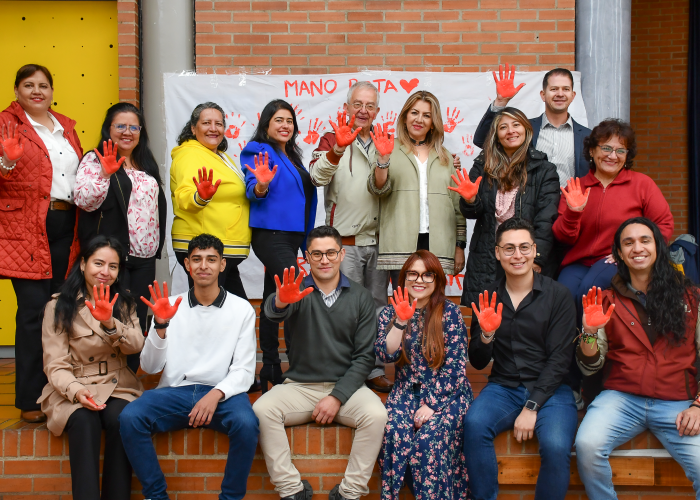 Conmemoración Día de las Manos Rojas CSL