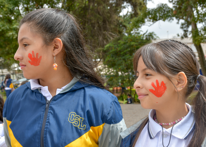 Conmemoración Día de las Manos Rojas CSL