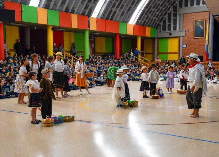 zada de Bandera: Conmemoración Día de la Independencia de Colombia