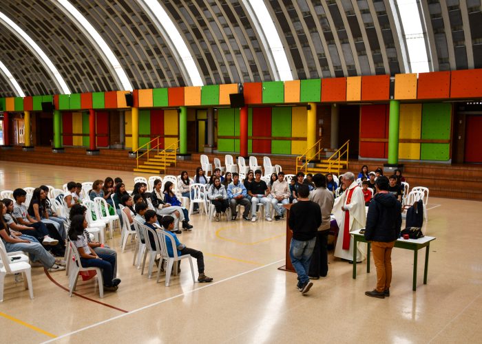 Cierre de Grupos Apostólicos 2025 y Promesa de Huellas Azules II