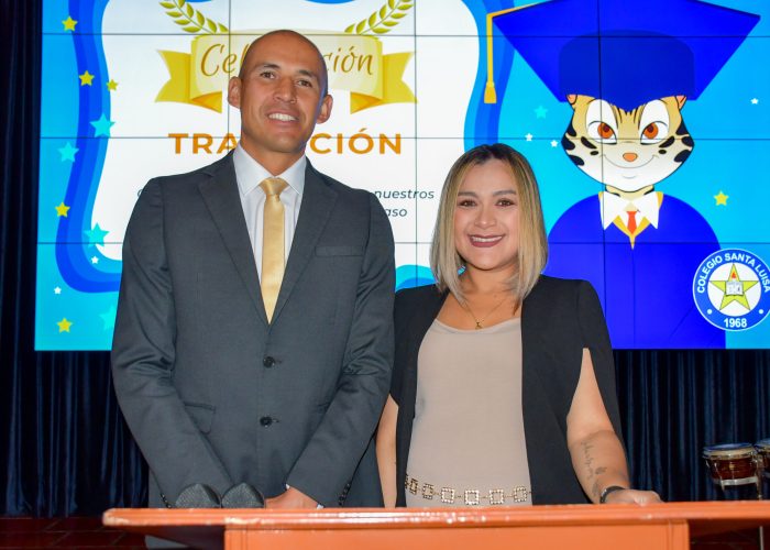 Clausura Grado Transición