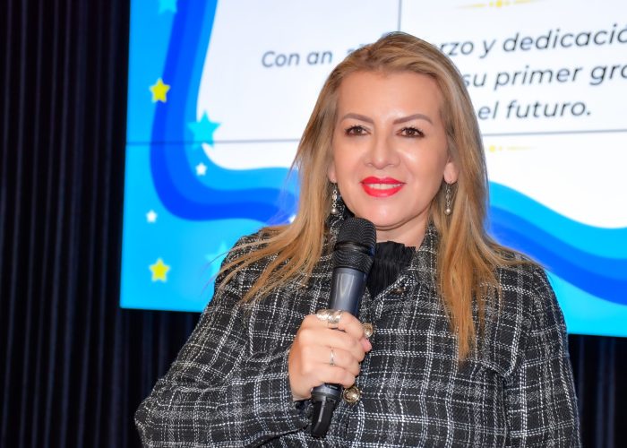 Clausura Grado Transición