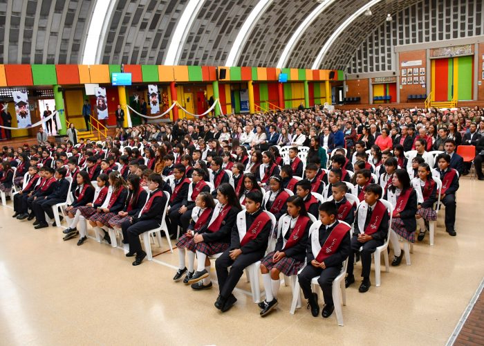 Eucaristía en Acción de Gracias por nuestros Estudiantes de Grado Quinto
