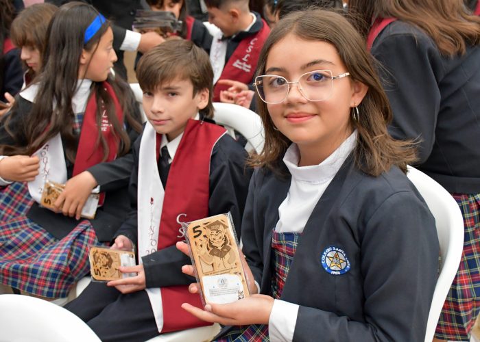 Eucaristía en Acción de Gracias por nuestros Estudiantes de Grado Quinto
