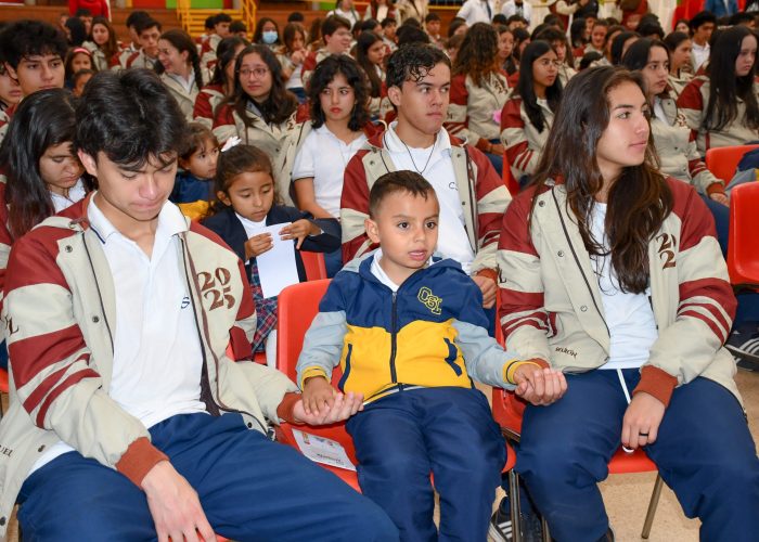 Bendición de lápices para nuestros estudiantes de la Promoción AETERNUM 2025