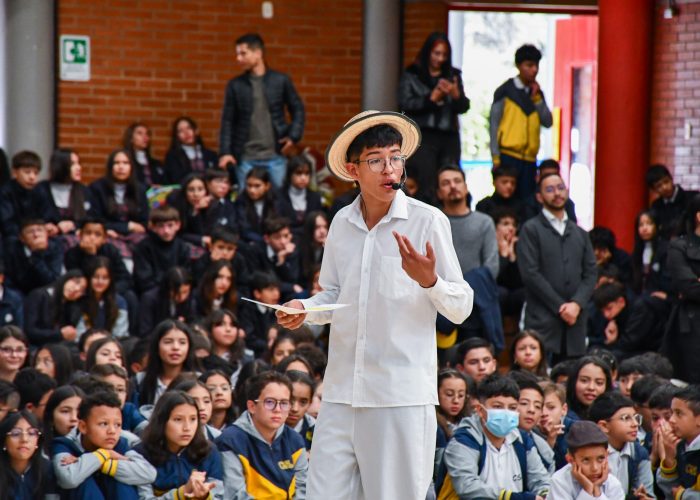 Ciclos II y V conmemoran la Batalla de Boyacá y el cumpleaños 487 de Bogotá