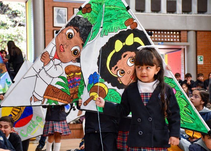 Ciclos II y V conmemoran la Batalla de Boyacá y el cumpleaños 487 de Bogotá