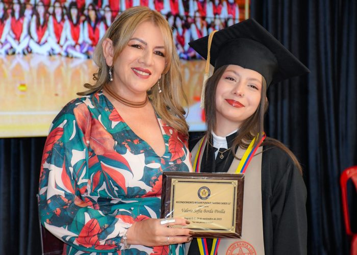 Proclamación Bachilleres – Promoción AETERNUM 2025