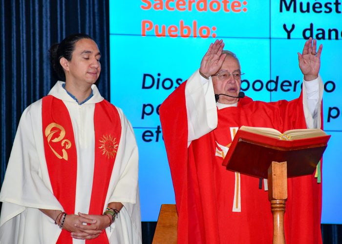 Eucaristía Día de la Gratitud en memoria del Padre Gregorio Arango Henao, SJ.