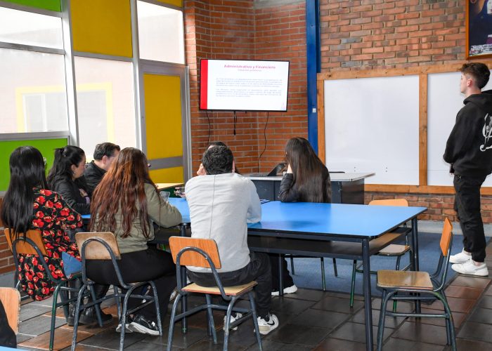 Maestros acompañarán el proceso de los estudiantes en el marco del convenio con la Fundación Tomás Rueda Vargas