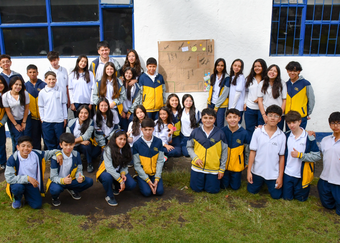 Primer Día Especial del Año: Estudiantes de los grados 3°, 4° y 8° participaron en el Seminario PXP y Lúdicas