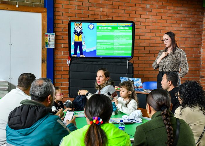 Primera Reunión de Padres de Familia, Caminando Juntos en el Año de las Juventudes