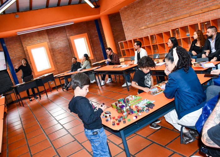 Primera Reunión de Padres de Familia, Caminando Juntos en el Año de las Juventudes