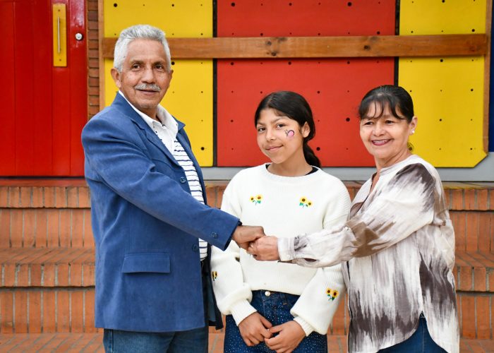 Un homenaje a nuestros abuelitos y abuelitas