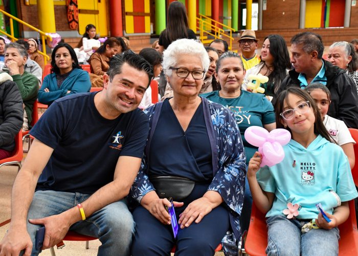 Un homenaje a nuestros abuelitos y abuelitas