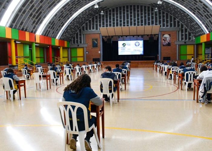 Estudiantes participaron en las Olimpiadas STEM de la Universidad de los Andes
