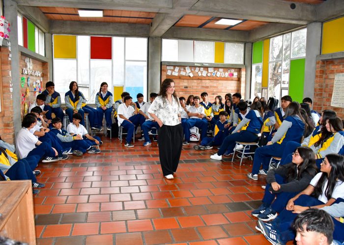 Los estudiantes de grado décimo participaron en una jornada de orientación vocacional y profesional