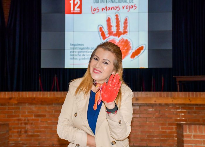 Conmemoración del Día de las Manos Rojas - Una voz colectiva por la vida y la esperanza