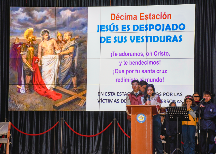 Conmemoración de la Semana Mayor: VIACRUCIS