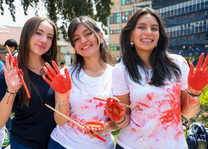 Conmemoración del Día de las Manos Rojas - Una voz colectiva por la vida y la esperanza