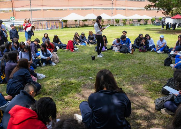 Conmemoración del Día de las Manos Rojas - Una voz colectiva por la vida y la esperanza